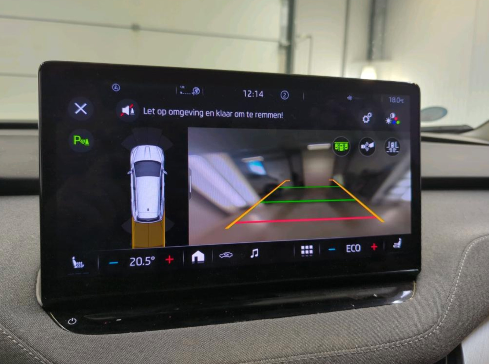 Grøn Skoda Enyaq fra 2021