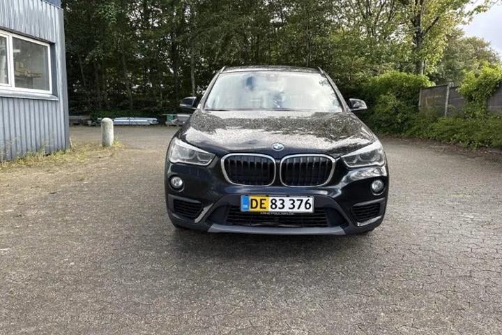Sort BMW X1 fra 2016
