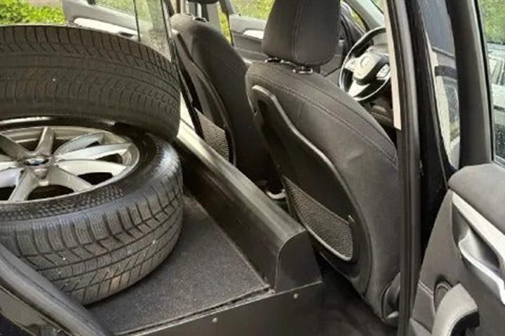 Sort BMW X1 fra 2016