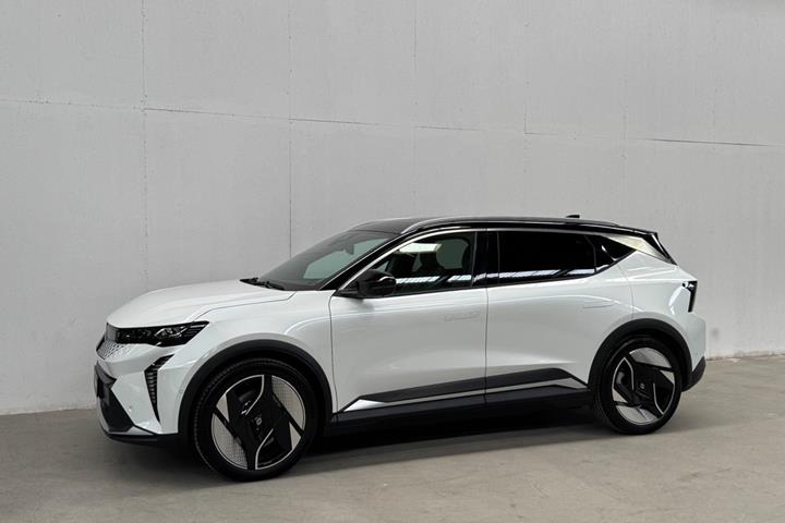 Hvid Renault Scenic E-Tech fra 2024