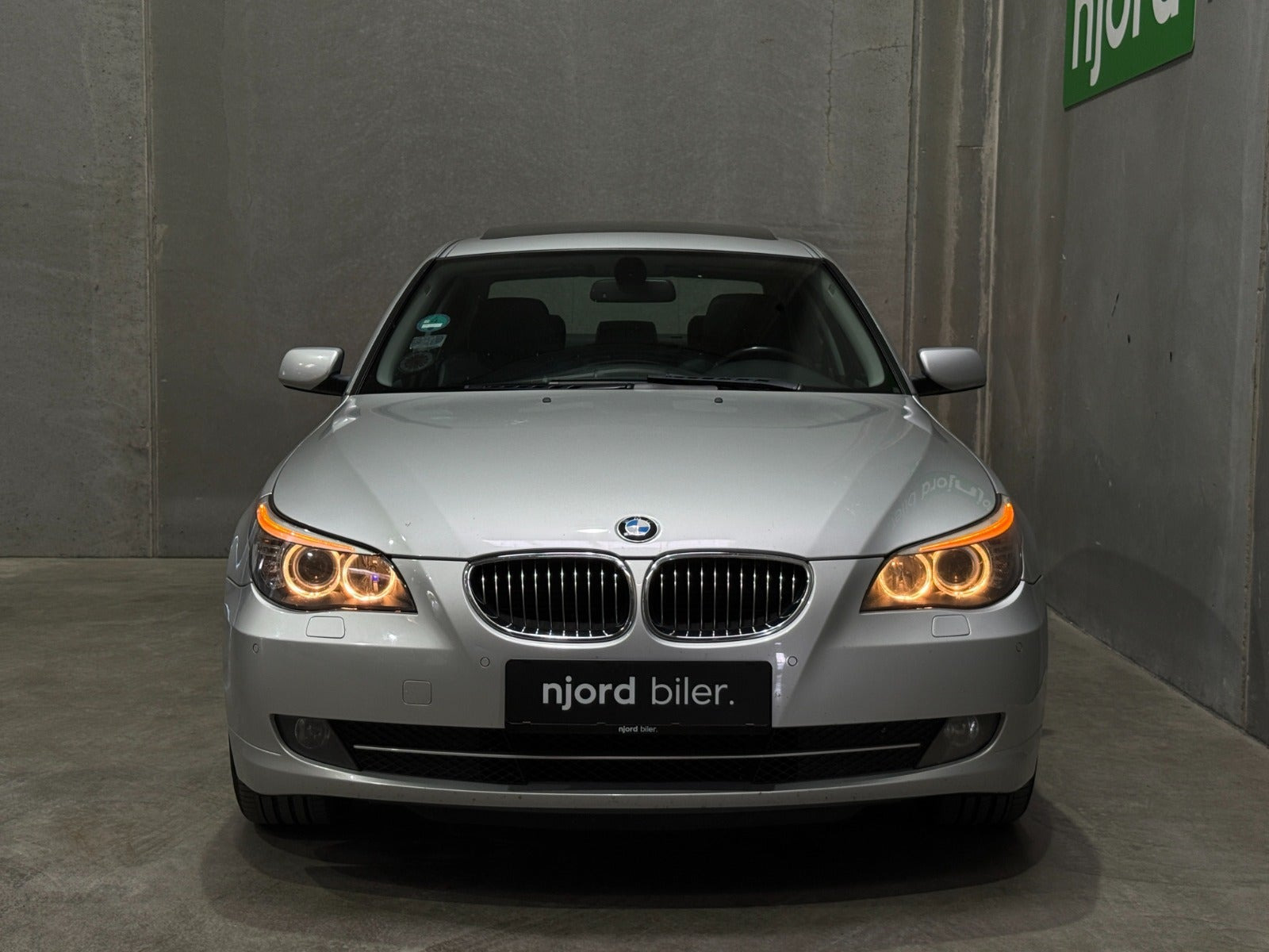 undefined BMW 523i fra 2009