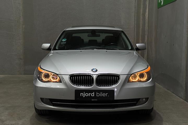 undefined BMW 523i fra 2009