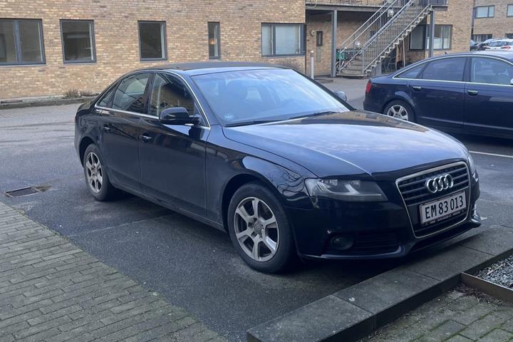 undefined Audi A4 fra 2010