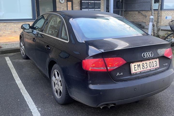 undefined Audi A4 fra 2010