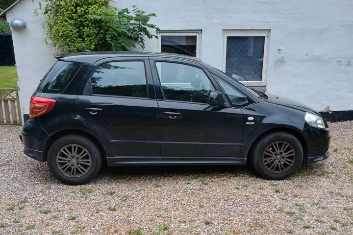 undefined Suzuki SX4 fra 2010