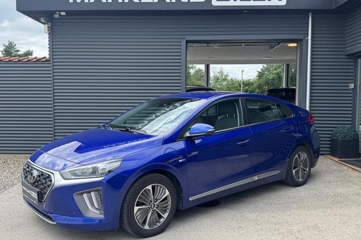 Blå Hyundai Ioniq fra 2020