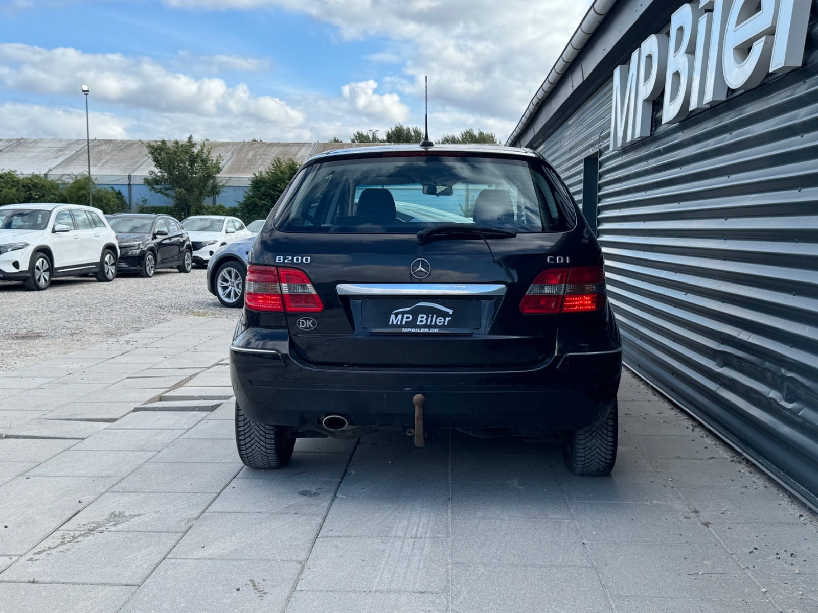 Sort Mercedes B200 fra 2008