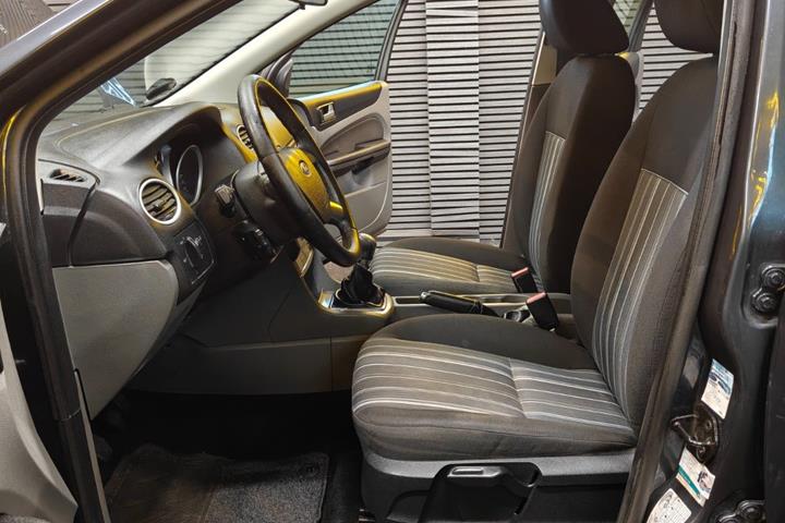 undefined Ford Focus fra 2010
