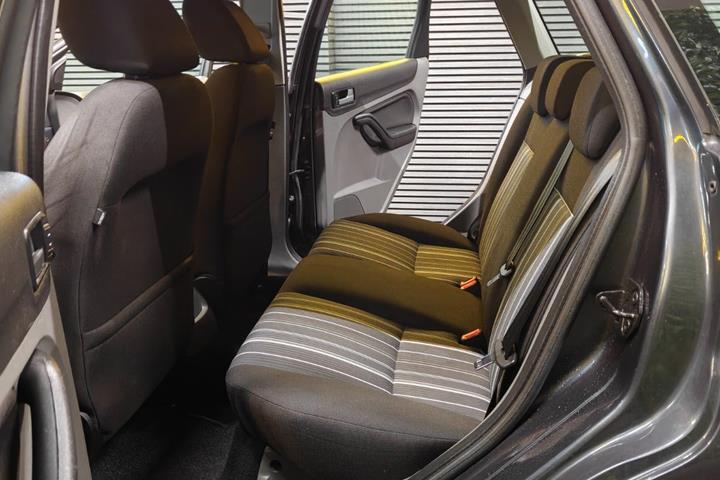 undefined Ford Focus fra 2010