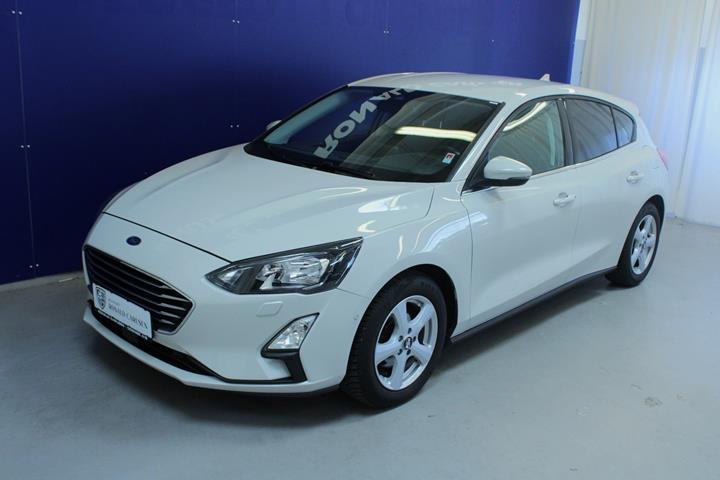 Beige Ford Focus fra 2020