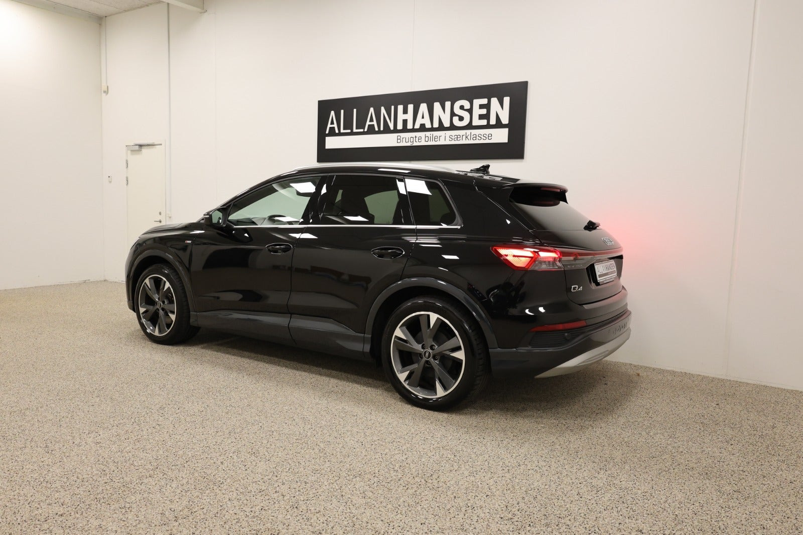 Sort Audi Q4 e-tron fra 2021