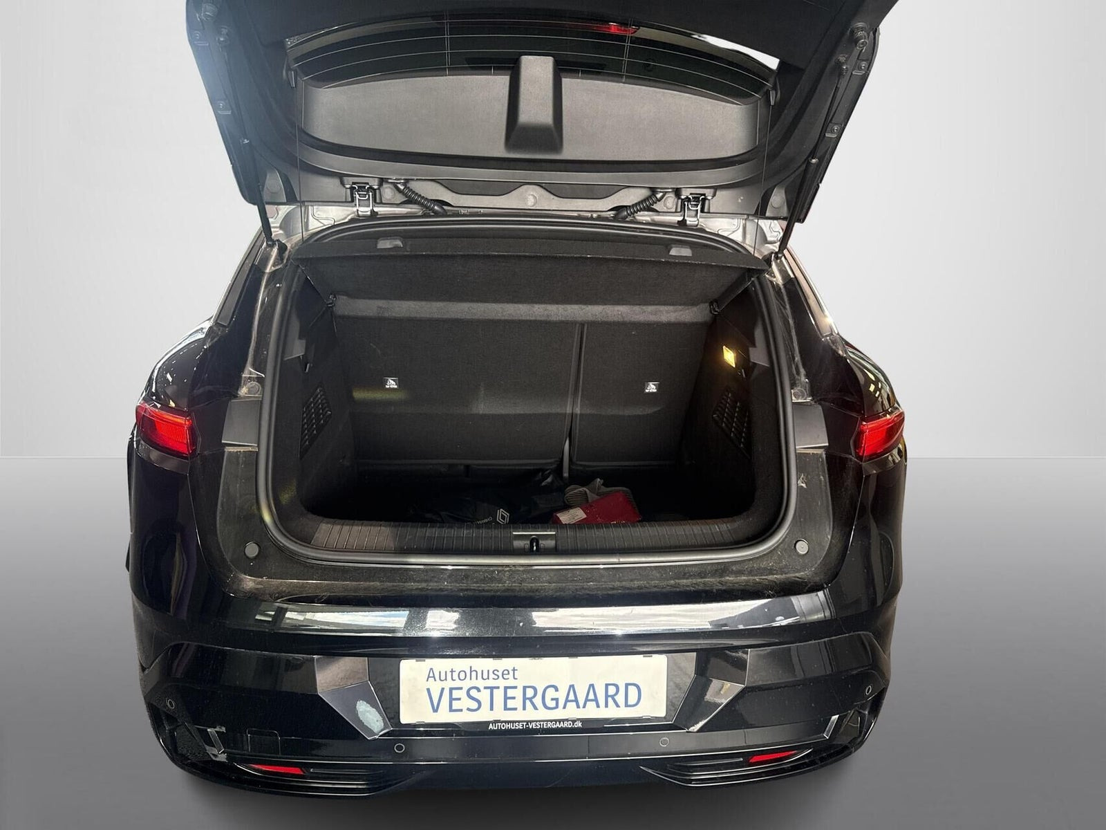 Sort Renault Megane E-Tech fra 2023