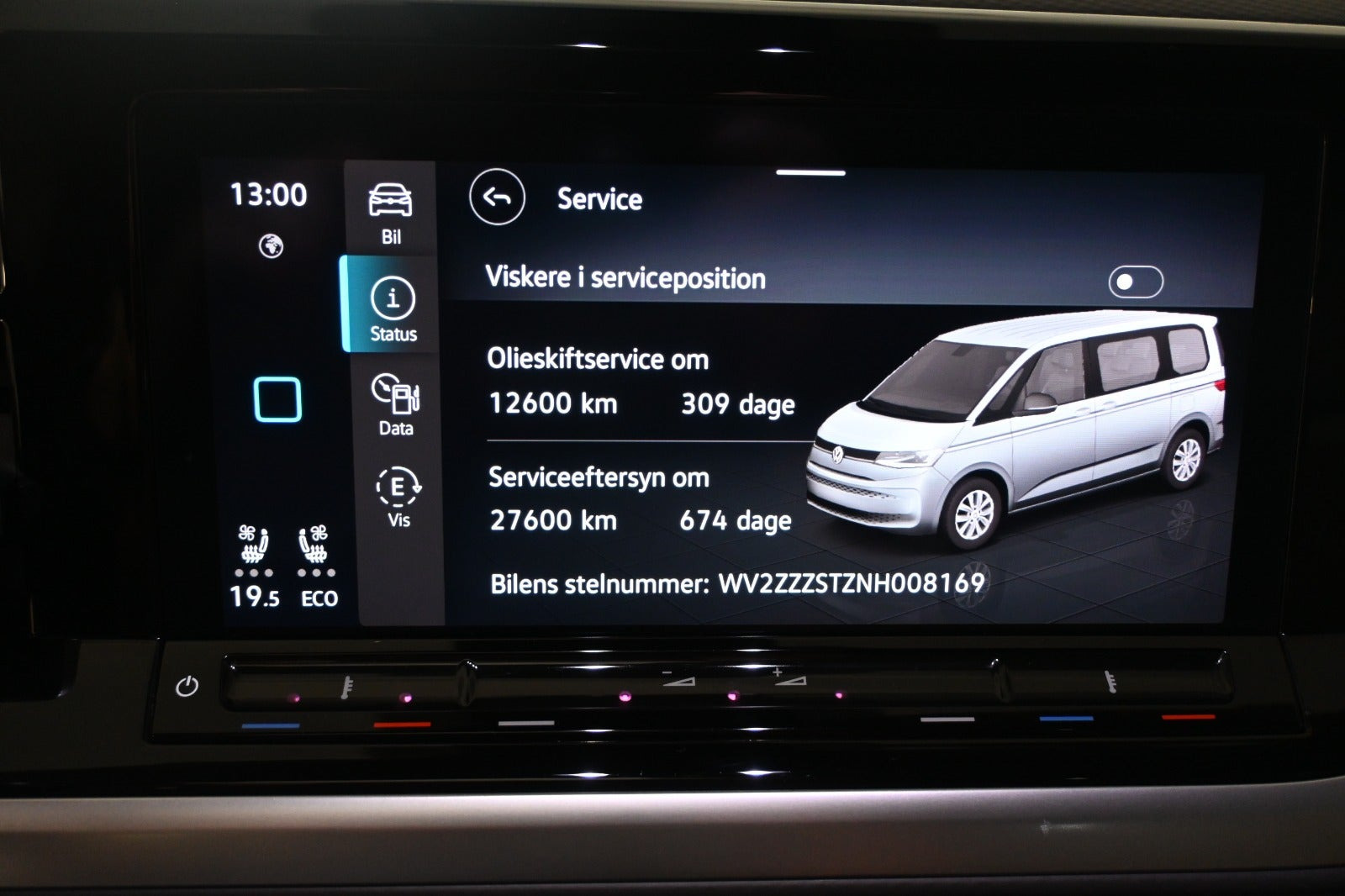 Blå VW Multivan fra 2022