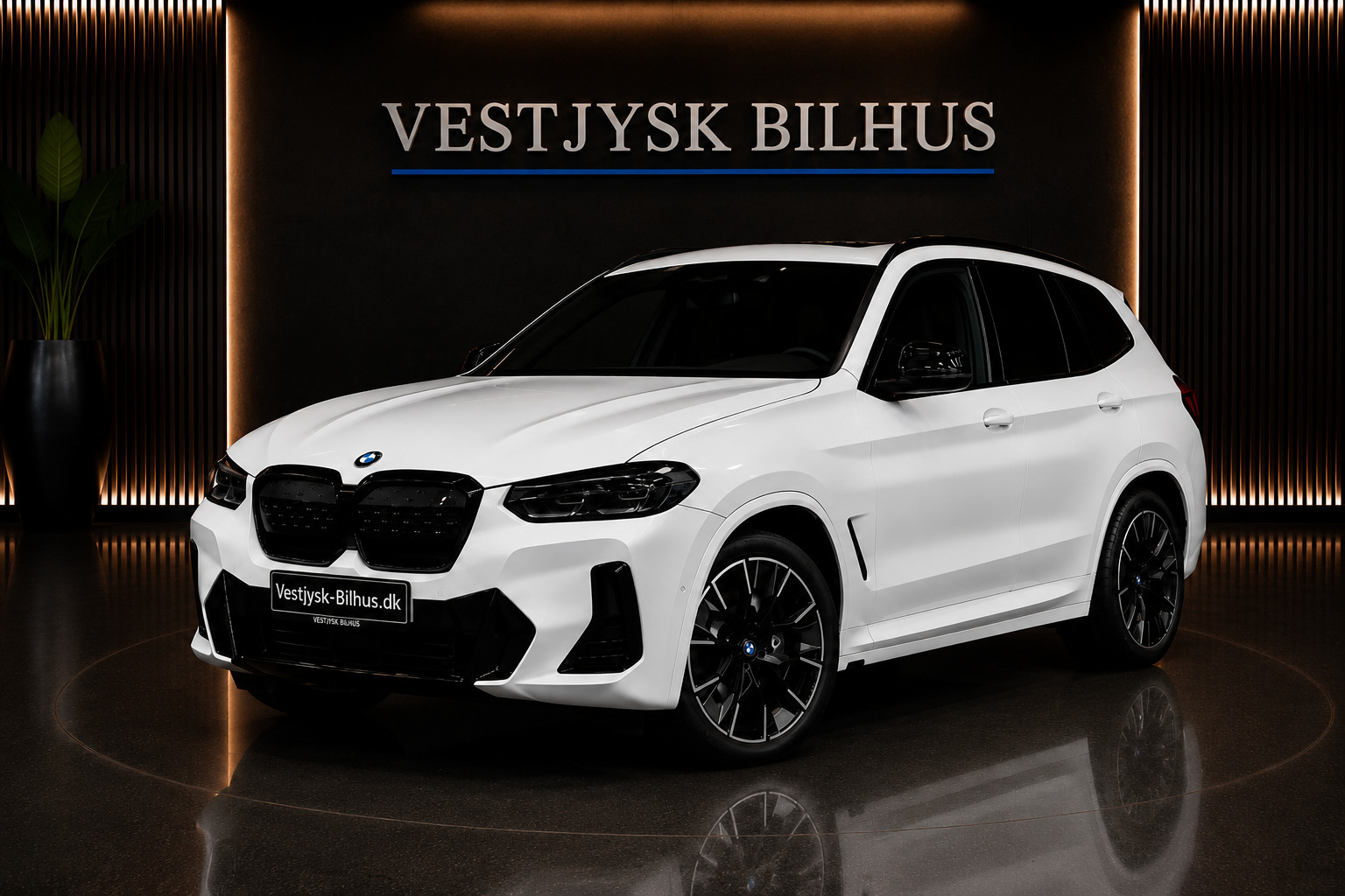 BMW iX3 Charged Plus M-Sport