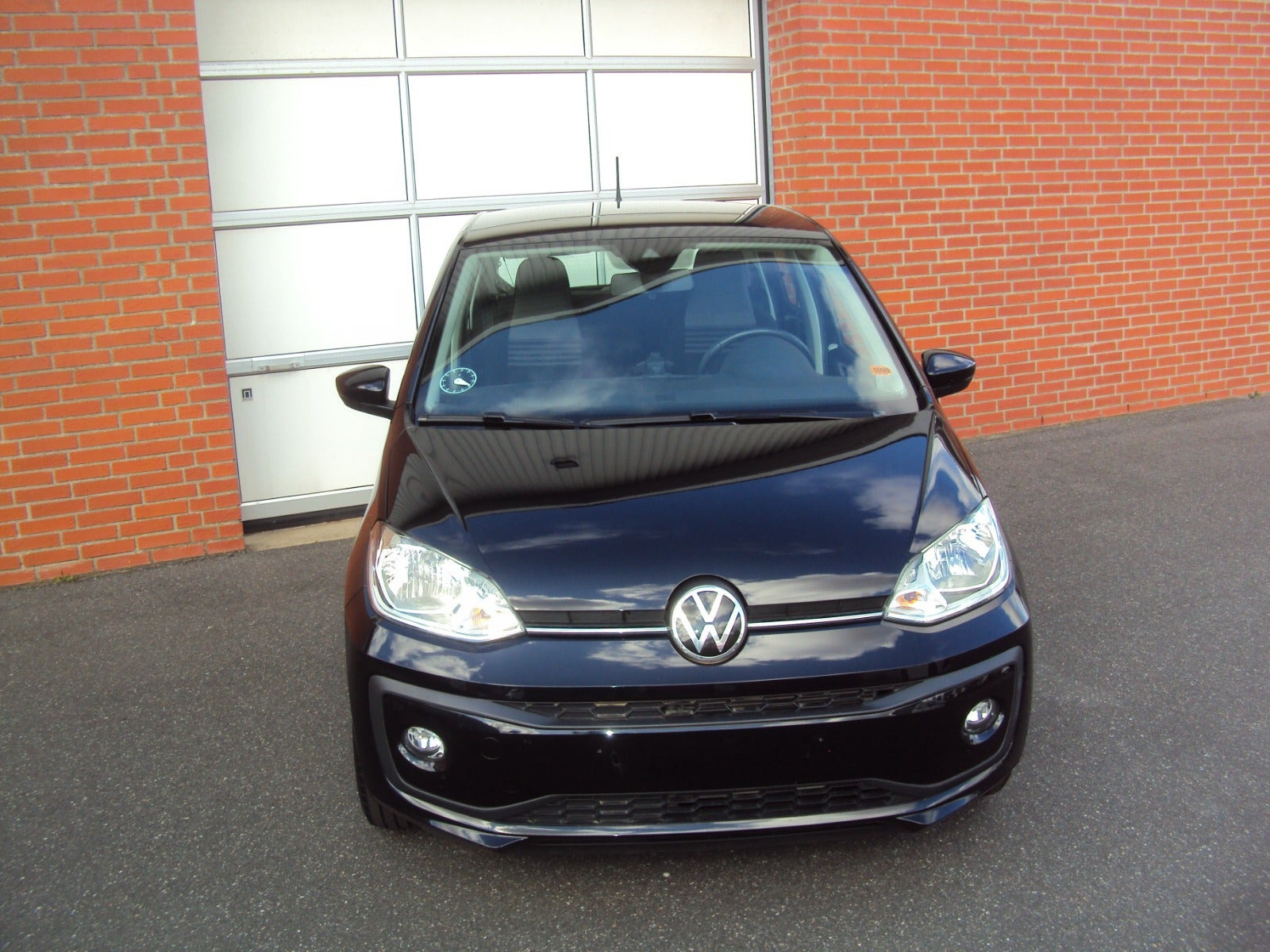 Sort VW UP! fra 2021