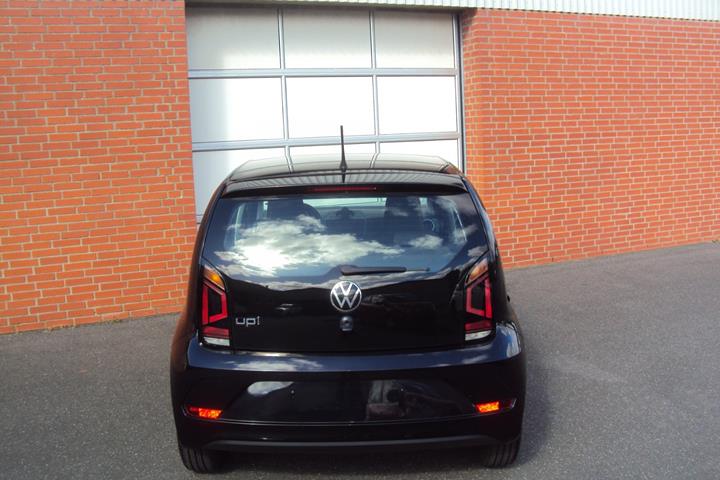Sort VW UP! fra 2021