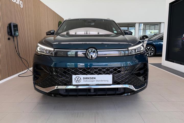 Sølv VW Tiguan fra 2024