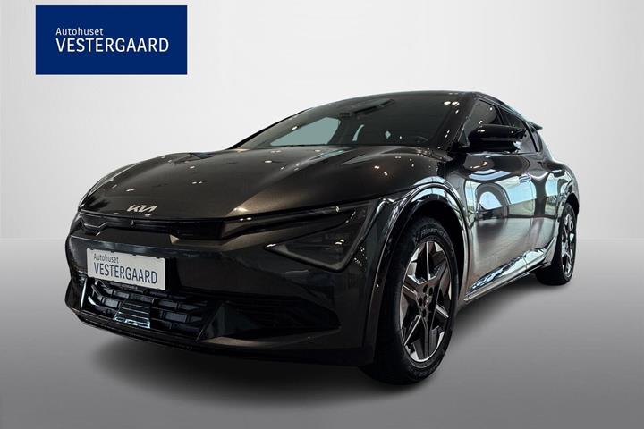 Grå Kia EV6 fra 2025