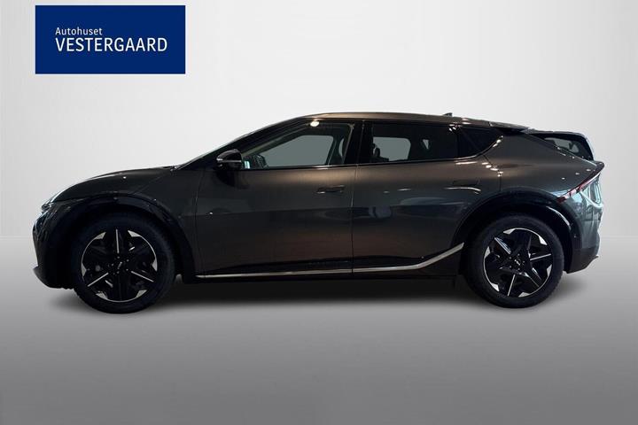 Grå Kia EV6 fra 2025