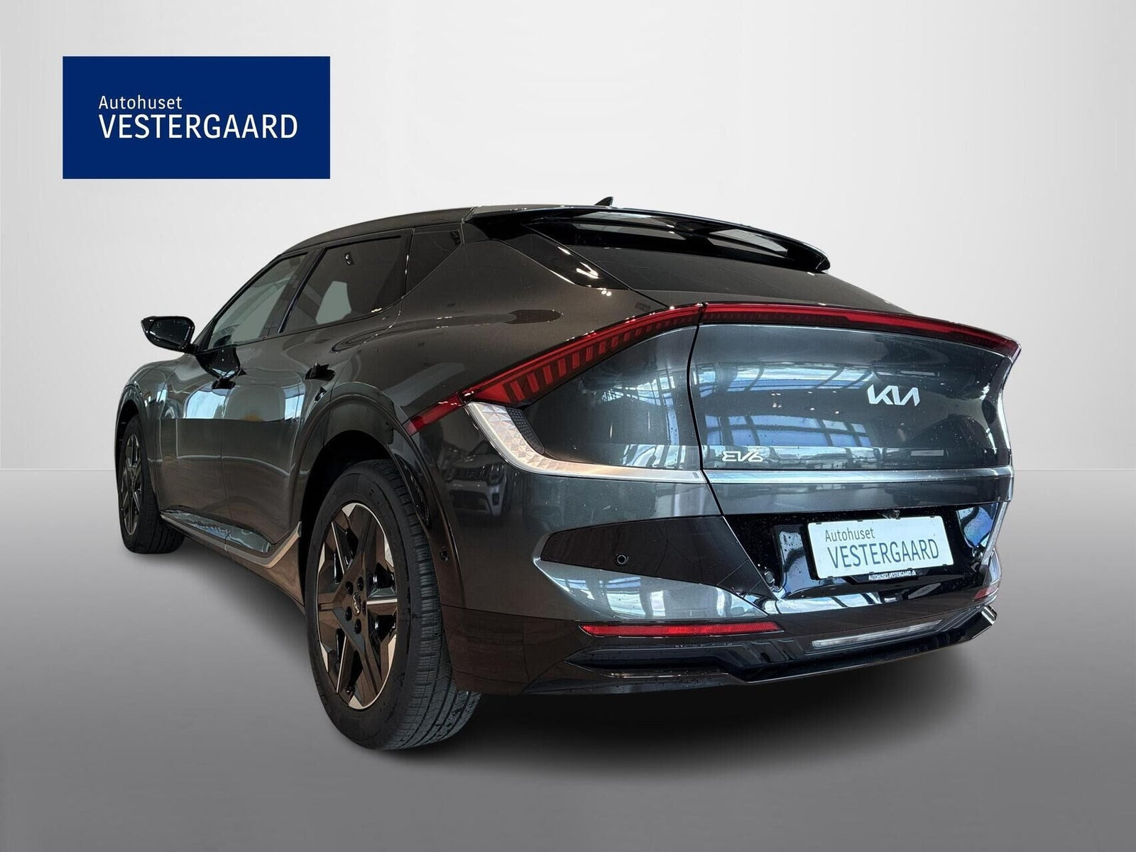 Grå Kia EV6 fra 2025