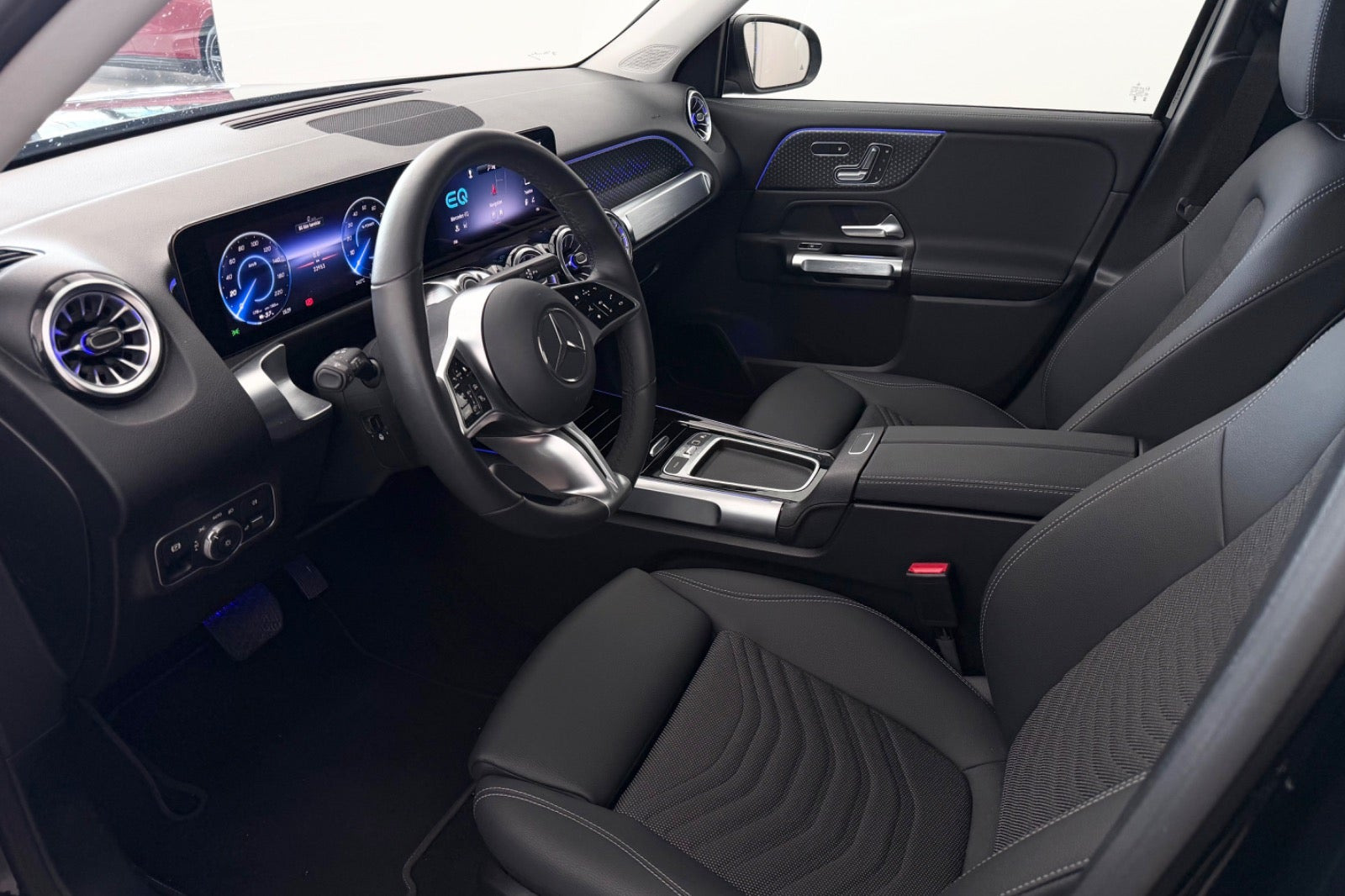 Sort Mercedes EQB250+ fra 2026