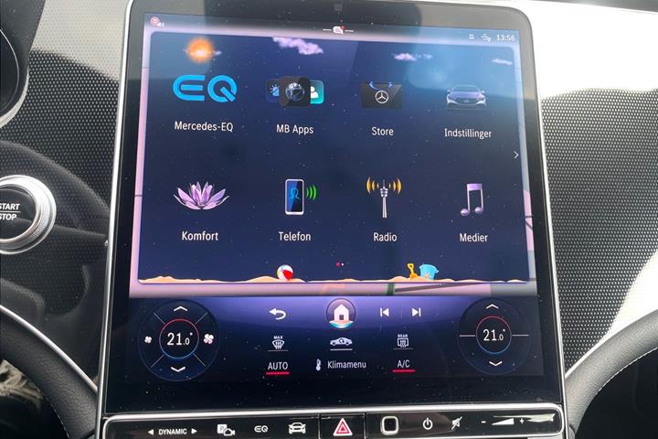 Grå Mercedes EQE 300 fra 2025