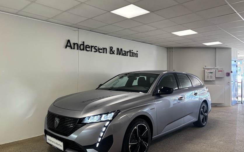Peugeot E-308 SW EL Style 156HK Stc Aut.