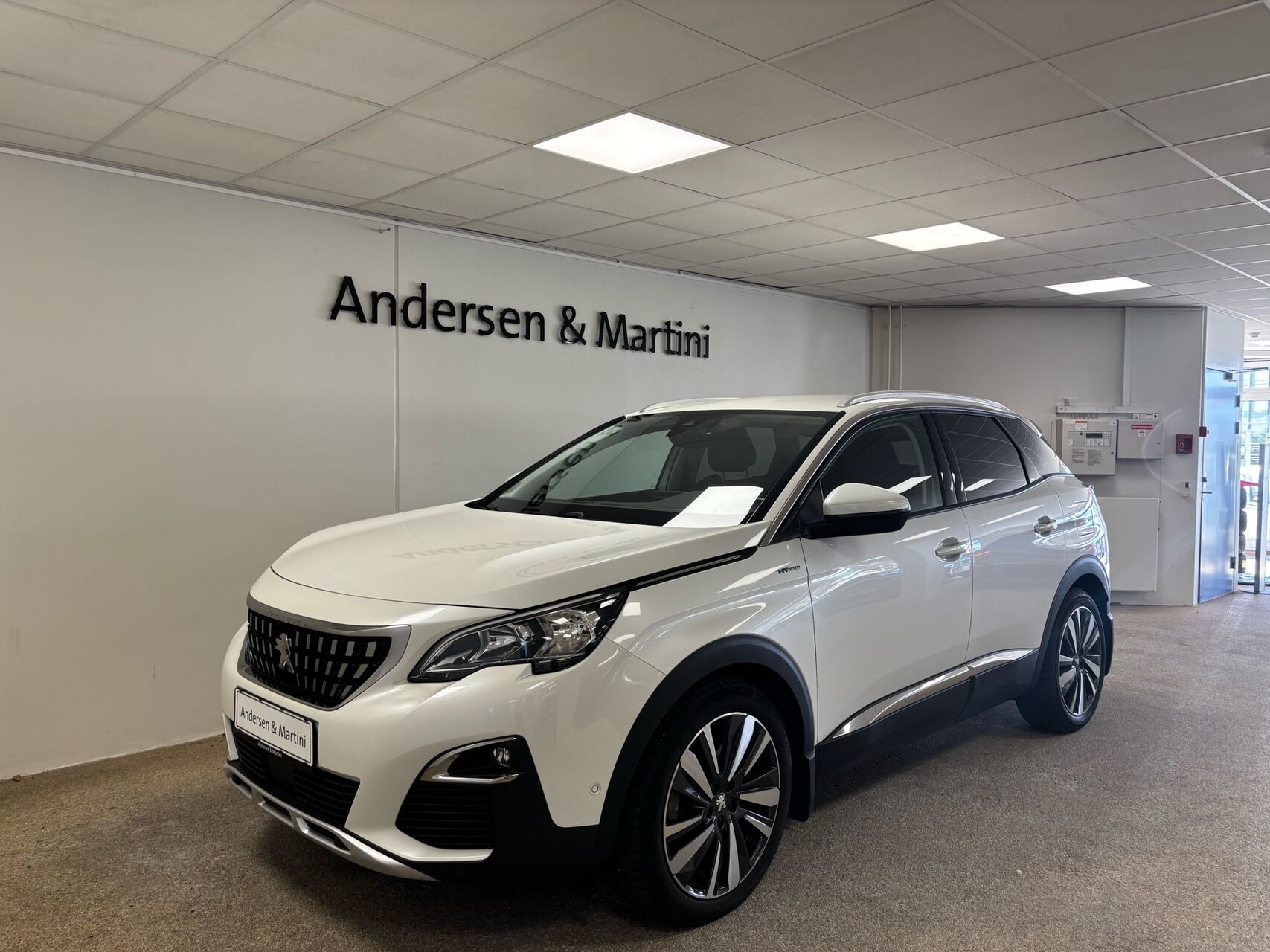 Peugeot 3008 1,6 PureTech  Plugin-hybrid Allure LTD EAT8 225HK 5d 8g Aut.