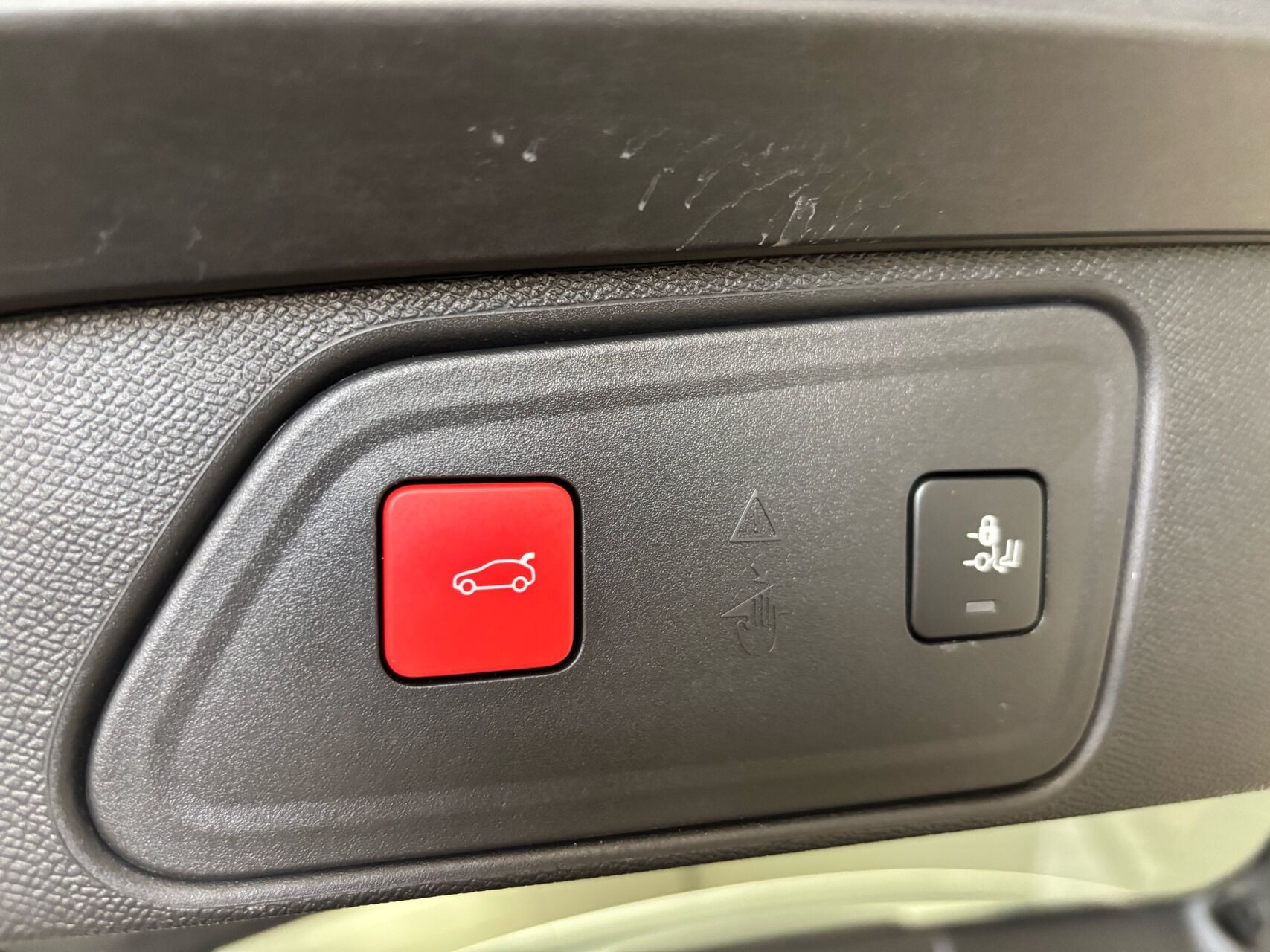 Hvid Peugeot 3008 fra 2020