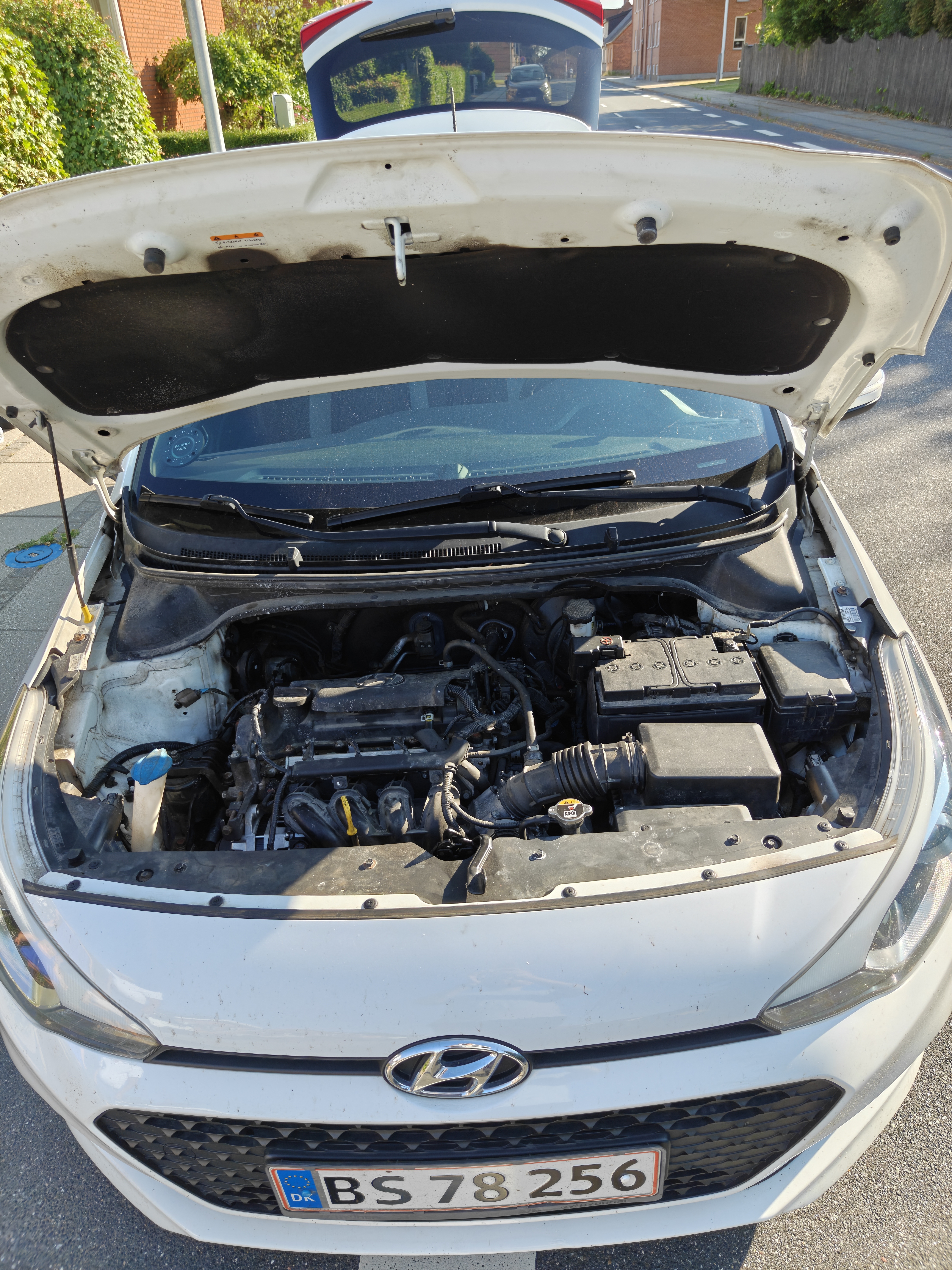 Hvid Hyundai i20 fra 2017