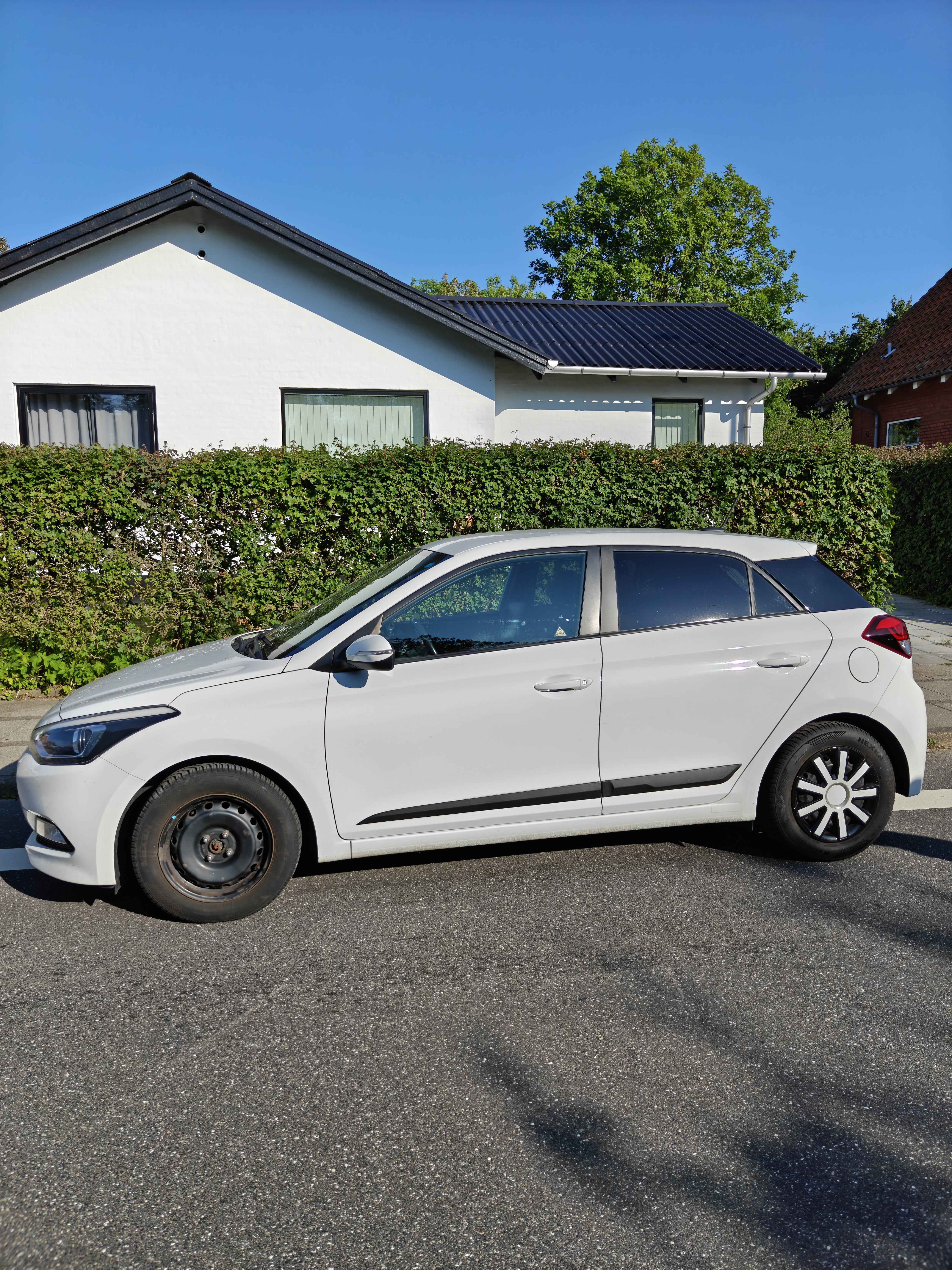 Hvid Hyundai i20 fra 2017