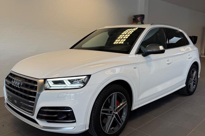 Hvid Audi SQ5 fra 2018