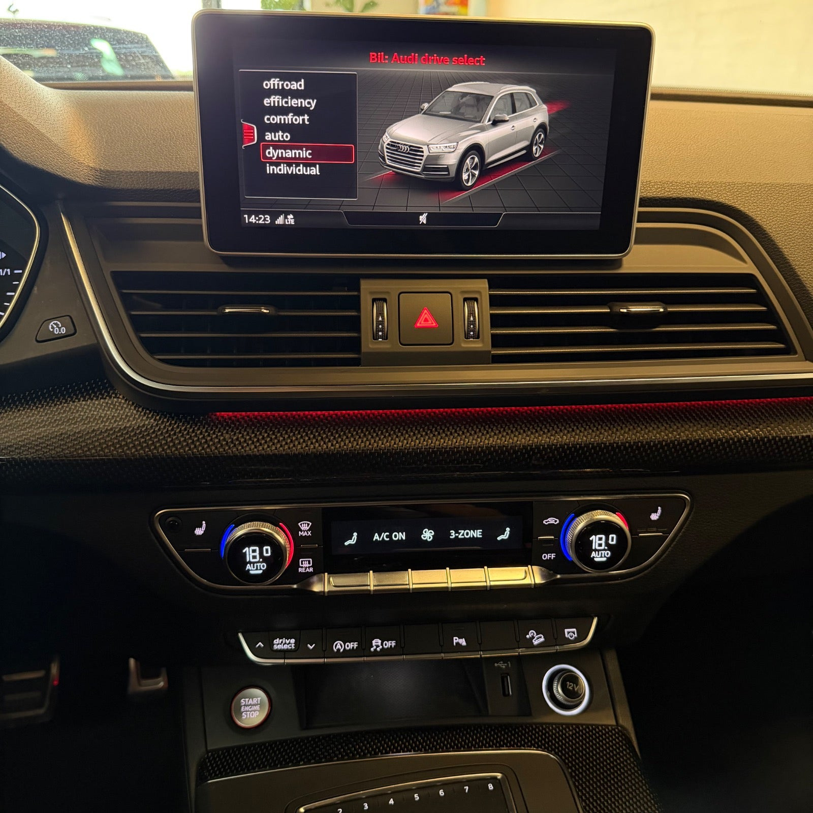 Hvid Audi SQ5 fra 2018