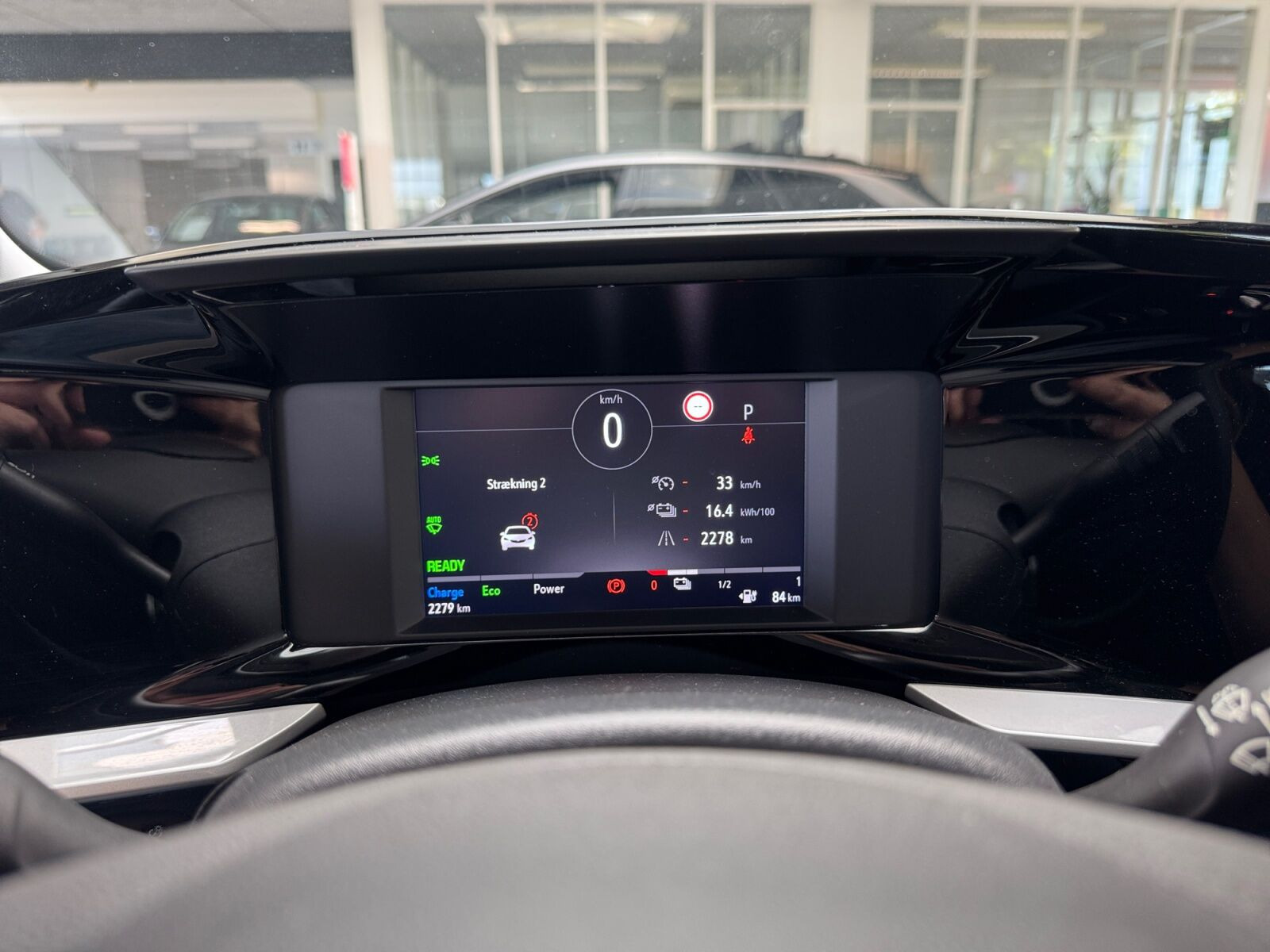Hvid Opel Mokka-e fra 2024