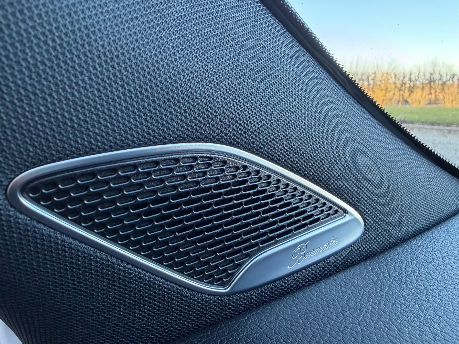 Sort Mercedes EQA250+ fra 2025
