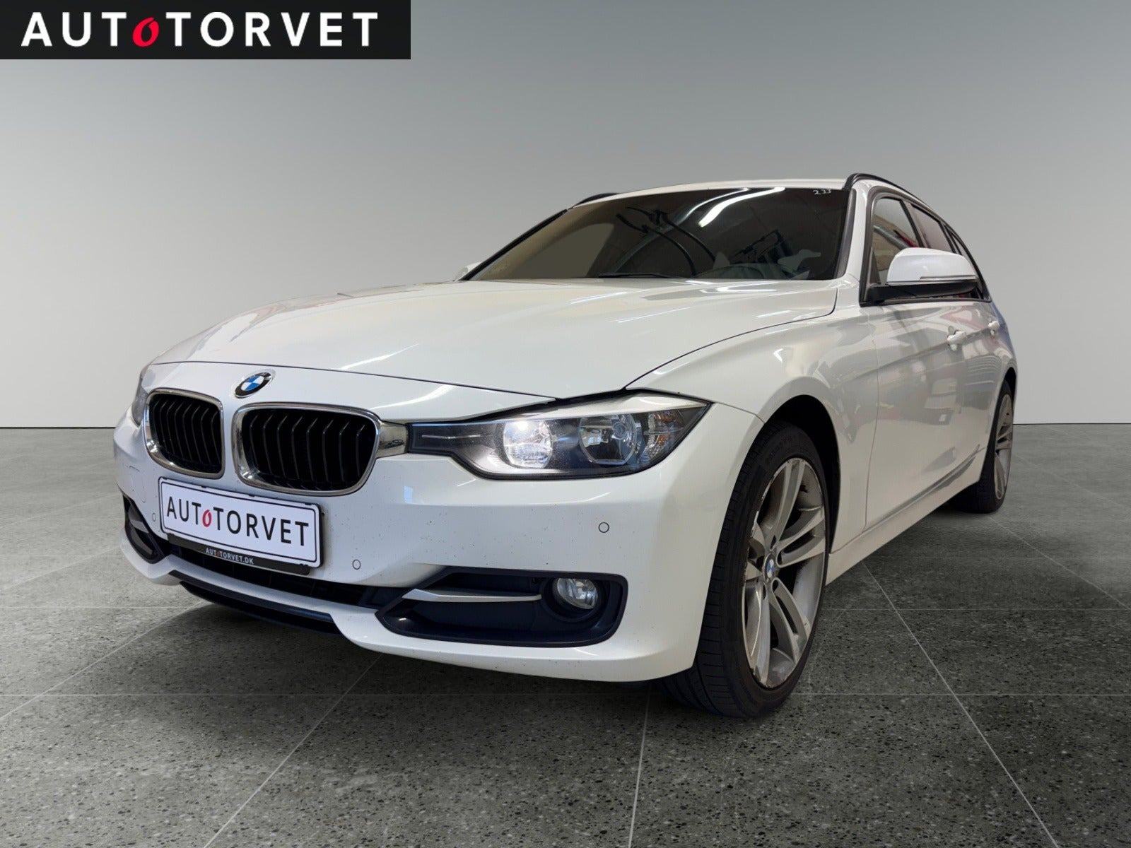 BMW 320d 2,0 Touring Sport Line xDrive aut.