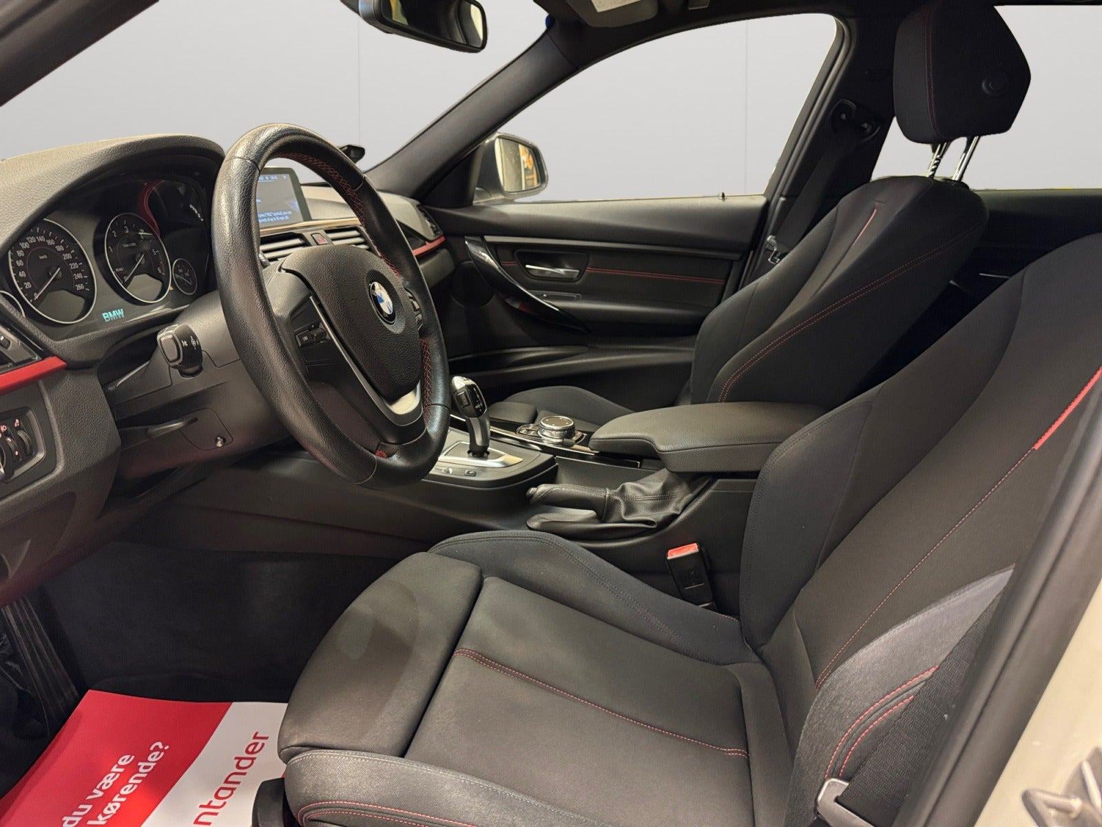 Hvid BMW 320d fra 2014