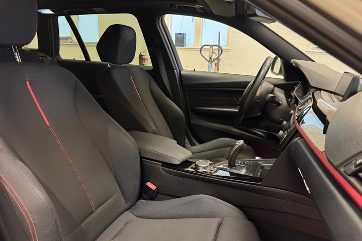 Hvid BMW 320d fra 2014