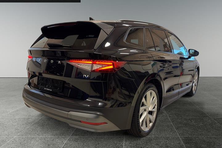 Sort Skoda Enyaq fra 2021