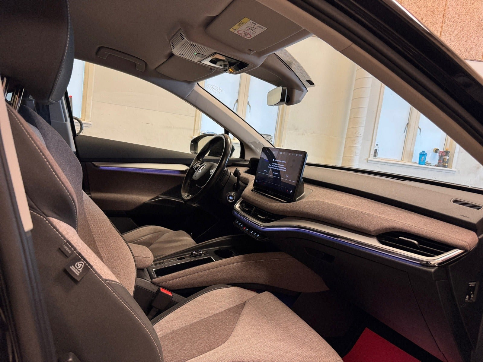 Sort Skoda Enyaq fra 2021
