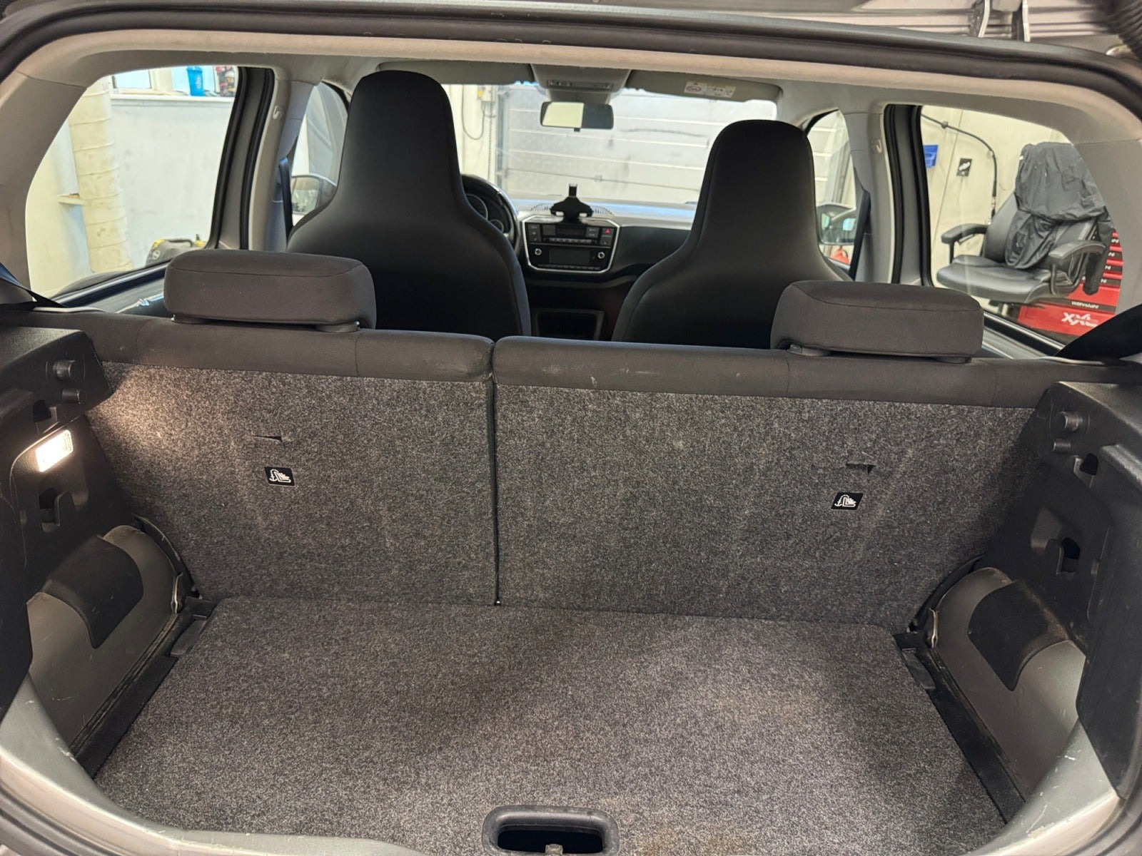 Sølv VW UP! fra 2017