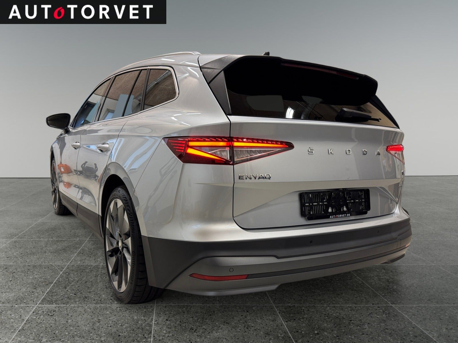 Sølv Skoda Enyaq fra 2021