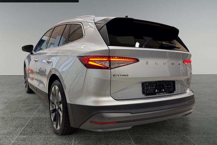 Sølv Skoda Enyaq fra 2021