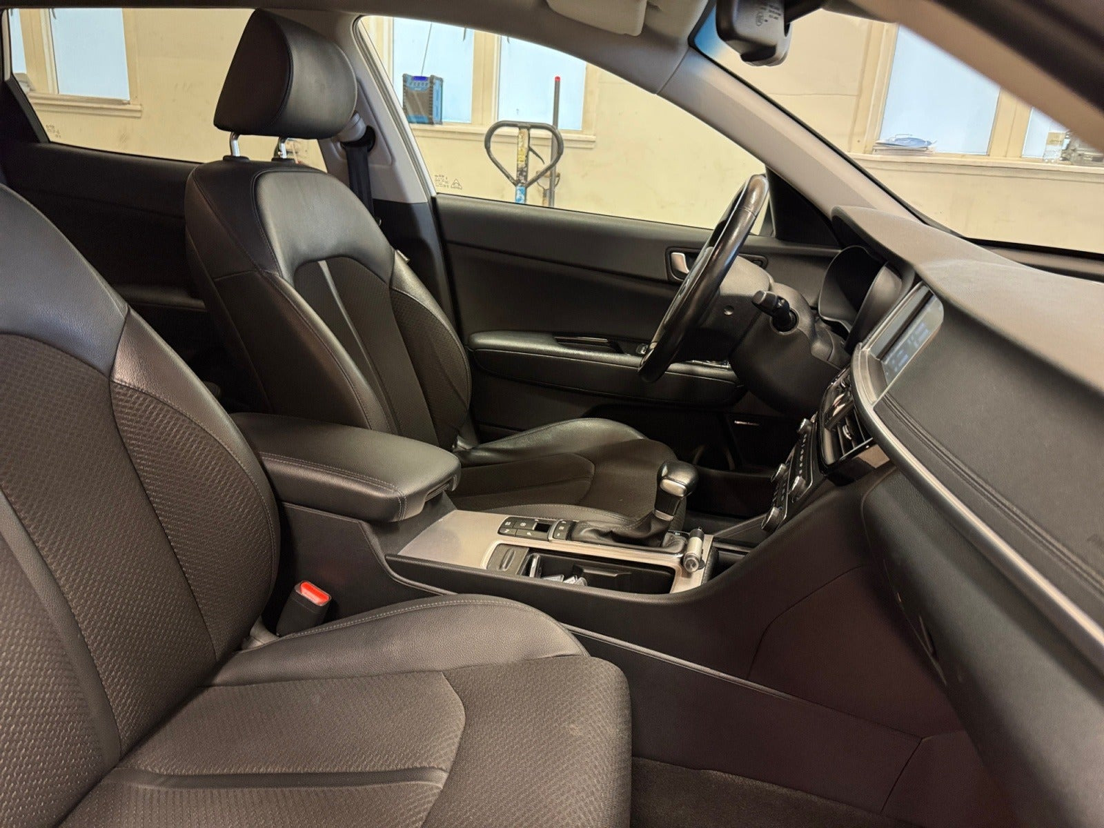 Hvid Kia Optima fra 2018