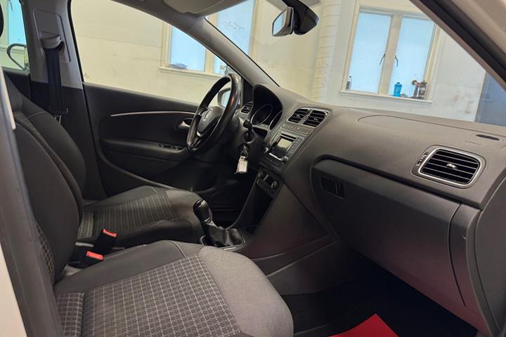 Hvid VW Polo fra 2015