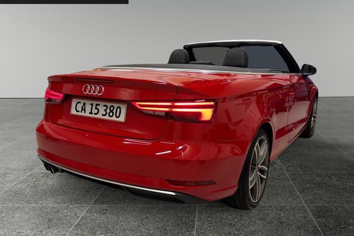 Rød Audi A3 fra 2018