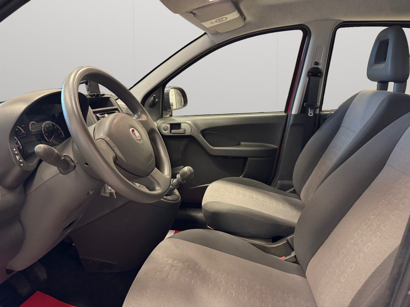 Rød Fiat Panda fra 2012