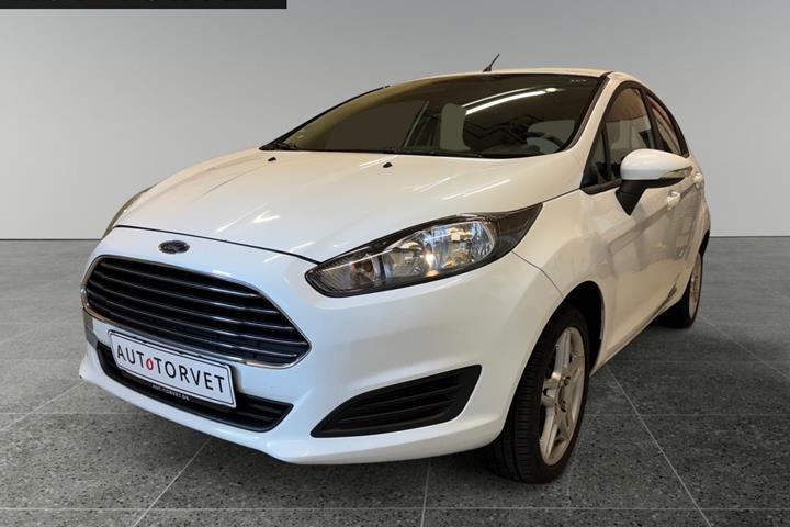 Hvid Ford Fiesta fra 2014