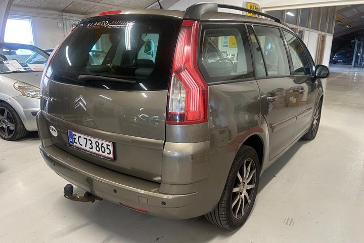 Beige Citroën Grand C4 Picasso fra 2010