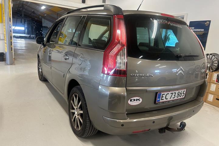 Beige Citroën Grand C4 Picasso fra 2010